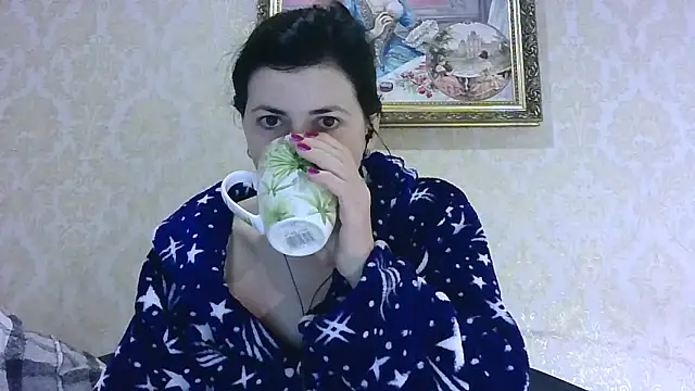 Snapshot of StunnigArt chatting on 02-11-26, 02:16 StunnigArt online show from 02-11-26, 02:16