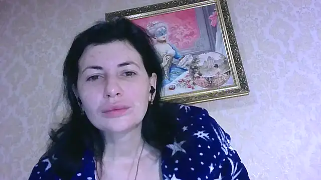 Snapshot of StunnigArt chatting on 02-21-26, 02:23 StunnigArt online show from 02-21-26, 02:23