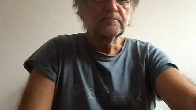 artXhibitor online show from 10-19-25, 06:47