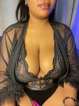 Snapshot of YellowHoneyDip chatting on 02-04-26, 07:14 YellowHoneyDip online show from 02-04-26, 07:14