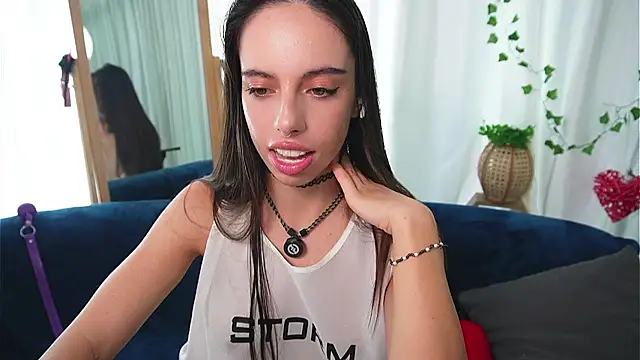 Dayna Nebula online show from 11-10-25, 03:16