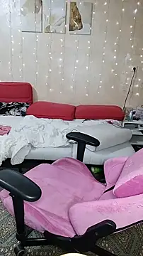 Snapshot of DenisHailey chatting on 01-08-26, 11:07 DenisHailey online show from 01-08-26, 11:07