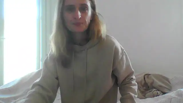 Snapshot of Katerina177 chatting on 03-11-25, 10:18 Katerina177 online show from 03-11-25, 10:18