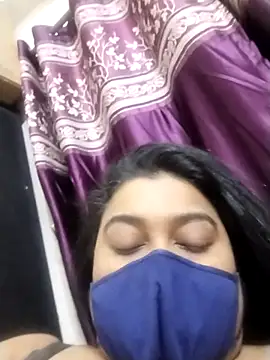 indianlisa5 online show from 11-19-25, 09:37