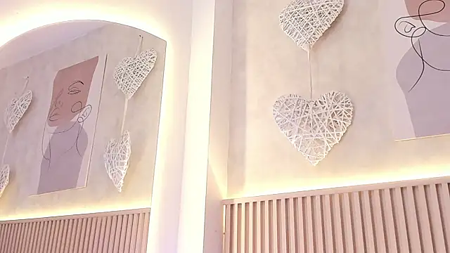 Snapshot of daiana_curly chatting on 11-22-25, 07:46 daiana curly online show from 11-22-25, 07:46