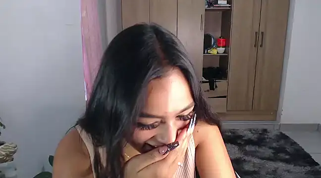 fairylatin222 online show from 01-08-25, 10:48
