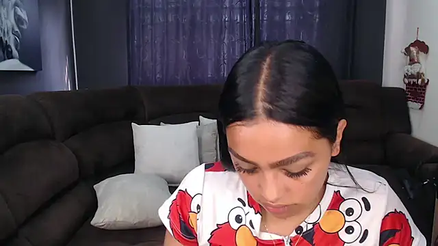 fairylatin222 online show from 12-22-25, 08:06