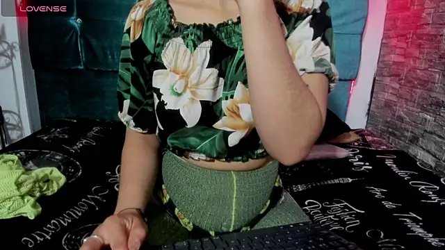 Cloee66 online show from 04-17-26, 01:25