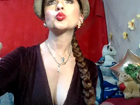 hottieperla online show from 12-01-24, 07:58