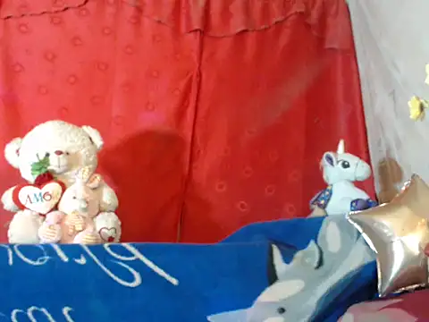 hottieperla online show from 12-13-24, 07:10