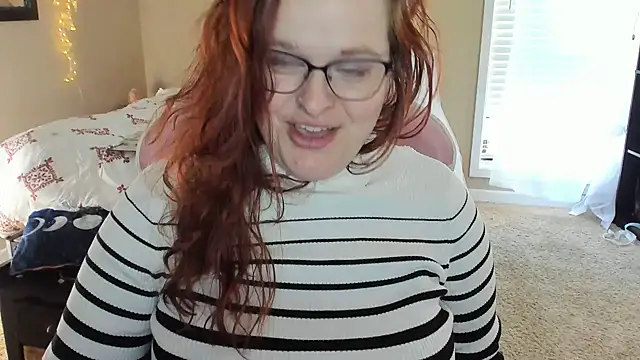 Snapshot of naughtylittlebella chatting on 01-08-25, 08:39 naughtylittlebella online show from 01-08-25, 08:39