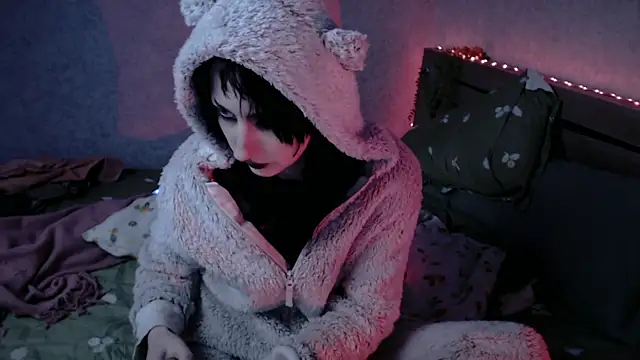 Snapshot of Rory_Pink chatting on 03-12-26, 11:38 Rory Pink online show from 03-12-26, 11:38