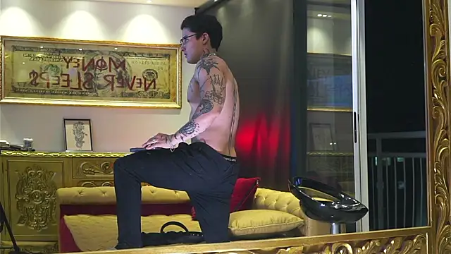 dantecoppolaa  online show from 02-11-26, 03:00