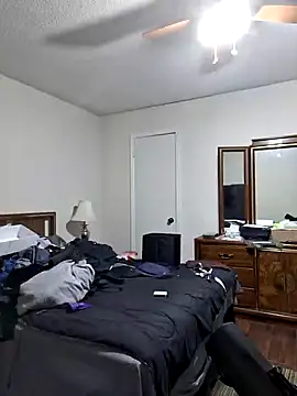 Snapshot of John19893 chatting on 01-14-25, 04:04 John19893 online show from 01-14-25, 04:04