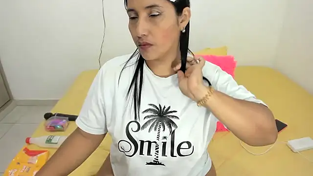 catalinabreyle online show from 03-20-25, 01:59