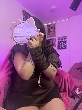 Sachi Meow online show from 10-31-25, 12:39