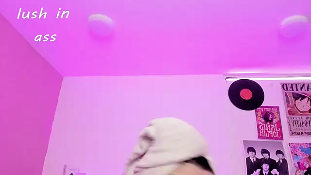 Snapshot of Sachi_Meow chatting on 02-17-26, 07:20 Sachi Meow online show from 02-17-26, 07:20