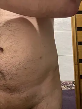 Snapshot of vanho29 chatting on 02-04-26, 03:51 vanho29 online show from 02-04-26, 03:51