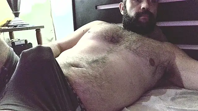 machoathome online show from 12-26-24, 05:04