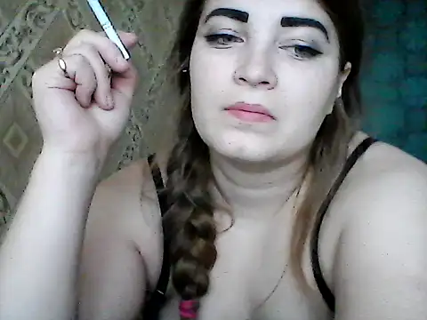 Elizabeth Meow online show from 03-13-25, 05:33