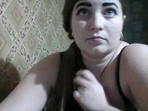 Snapshot of Elizabeth_Meow chatting on 11-25-25, 07:14 Elizabeth Meow online show from 11-25-25, 07:14