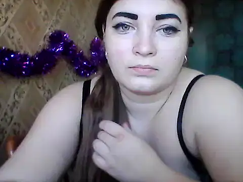 Snapshot of Elizabeth_Meow chatting on 12-19-25, 07:26 Elizabeth Meow online show from 12-19-25, 07:26