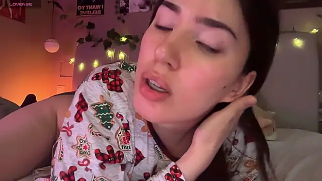 Anisawithlove online show from 01-11-26, 04:45