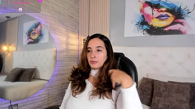 Snapshot of emma__smith1 chatting on 09-19-25, 12:28 emma smith1 online show from 09-19-25, 12:28