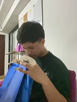 Niicky1  online show from 12-15-24, 12:40