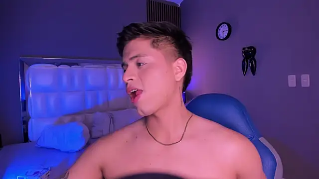 Niicky1  online show from 09-10-25, 09:15