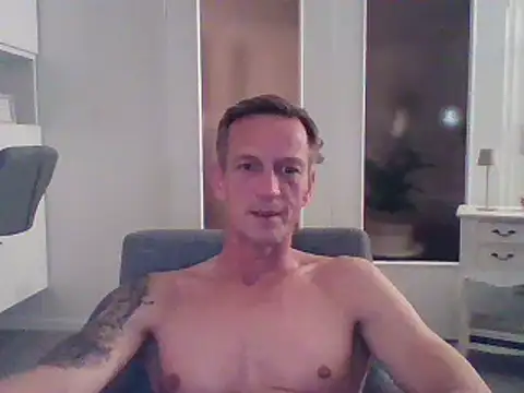 Snapshot of dirks71 chatting on 03-20-25, 06:31 dirks71 online show from 03-20-25, 06:31