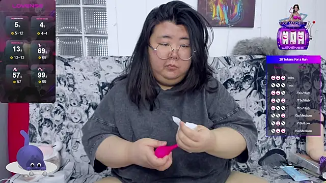 Nadine asian online show from 10-12-25, 06:23