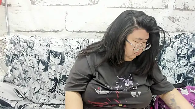 Nadine asian online show from 11-07-25, 08:36