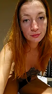 Laurahorney xo online show from 01-03-25, 01:16