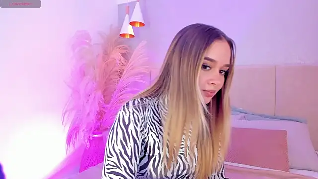 sofia pamela online show from 01-10-25, 07:21
