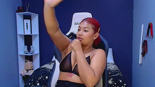 Snapshot of JadaRoberts chatting on 03-19-25, 06:44 JadaRoberts online show from 03-19-25, 06:44