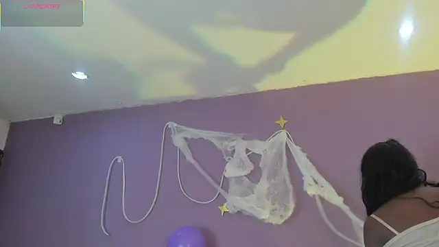 lanna bx online show from 10-13-25, 07:03