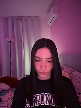 Snapshot of ShannonShanny chatting on 11-09-25, 08:18 ShannonShanny online show from 11-09-25, 08:18