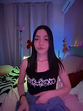 Snapshot of ShannonShanny chatting on 12-01-25, 07:19 ShannonShanny online show from 12-01-25, 07:19