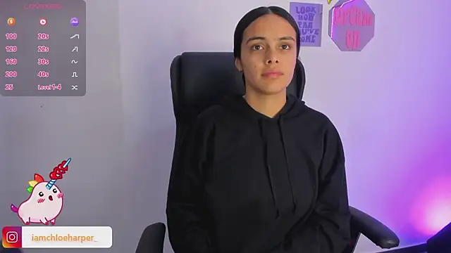 ChloeHarper  online show from 12-05-24, 11:49