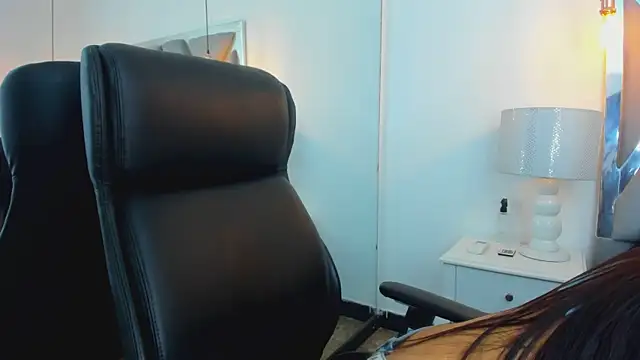 ChloeHarper  online show from 10-15-25, 01:22