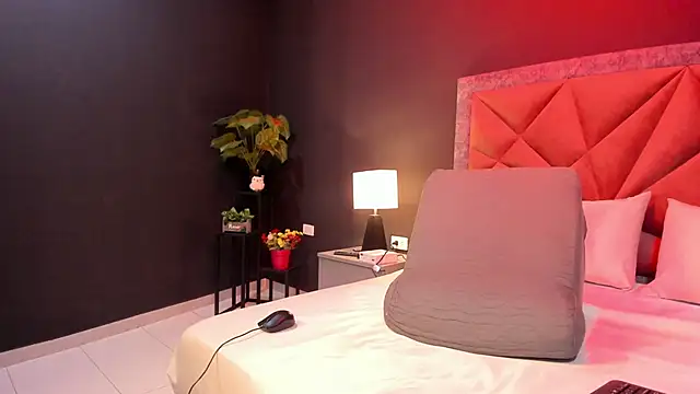 mia milff online show from 01-06-26, 07:17