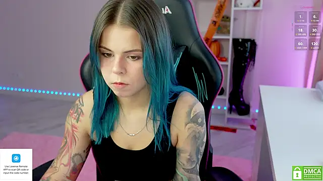 Latex Kitty online show from 10-14-25, 11:55