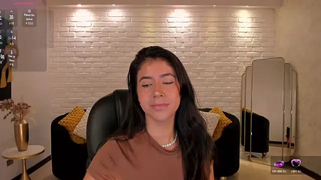 SussanElliot online show from 10-17-25, 09:56