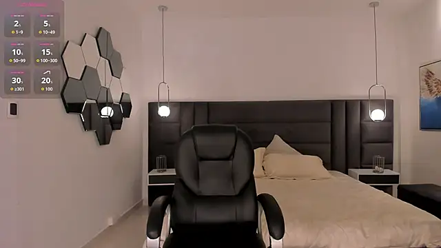 SussanElliot online show from 10-25-25, 11:29