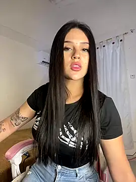 violet-333 online show from 10-31-25, 02:51