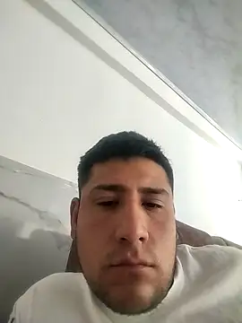 chrilili online show from 10-09-25, 04:38