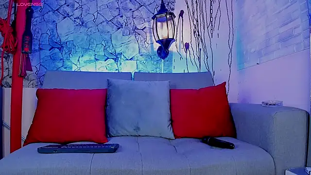 Snapshot of irregular_fetish_ chatting on 01-22-25, 12:48 irregular fetish online show from 01-22-25, 12:48