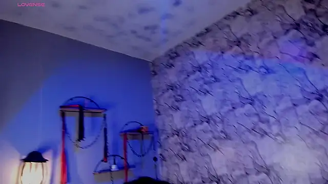 Snapshot of irregular_fetish_ chatting on 01-30-25, 10:08 irregular fetish online show from 01-30-25, 10:08