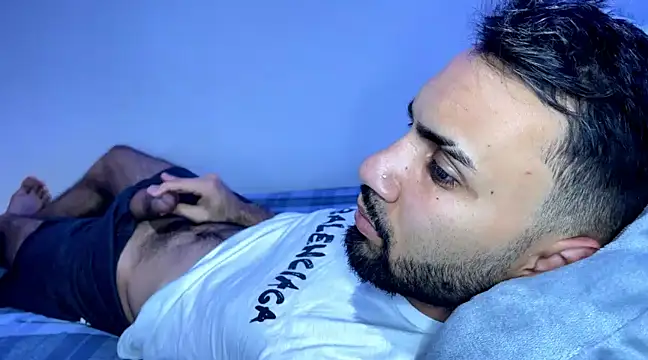 Dar milk online show from 02-18-25, 08:25